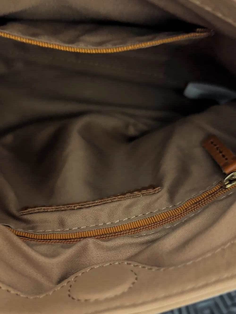 Hobo Leather Small Crossbody Bag